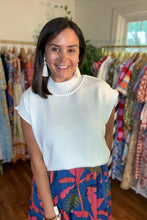 Load image into Gallery viewer, Sleeveless Ribbed Knit Sweater