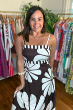Load image into Gallery viewer, Brown and White Maxi Dress