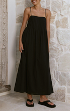 Load image into Gallery viewer, Pleated Black Maxi Dress
