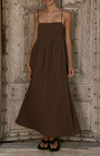 Load image into Gallery viewer, Pleated Coffee Maxi Dress