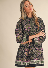 Load image into Gallery viewer, Olive Triangle Stitch Shift Dress