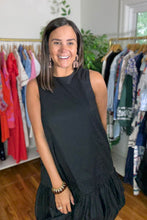 Load image into Gallery viewer, Bubble Hem Shift Dress
