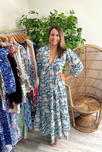 Load image into Gallery viewer, Vera Dress

