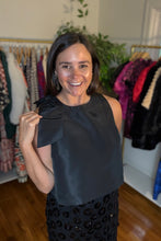 Load image into Gallery viewer, Flower Sequin Maxi Skirt
