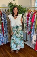 Load image into Gallery viewer, Cap Sleeve Bubble Hem Blouse
