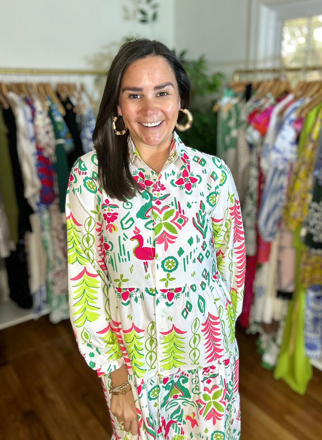 Pink and turquoise tropical printed maxi dress. Shirt style with collar, functional buttons and buttons at cuff. Tiered skirt.

True to size, wearing size small.

Good for bump, post bump or no bump!

Turn heads with this pink and turquoise tropical printed maxi dress, perfect for those who love bold prints and effortless style. The shirt-style design features a classic collar and functional buttons down the front, adding a touch of sophistication. The buttoned cuffs at the sleeves provide a tailored finish