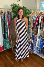 Load image into Gallery viewer, Brown and White One Shoulder Dress
