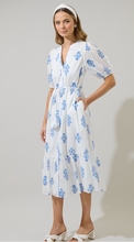 Load image into Gallery viewer, Yila Beth Dress
