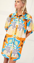 Load image into Gallery viewer, Printed Shirt Dress
