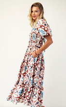 Load image into Gallery viewer, Squared Neck Midi Dress
