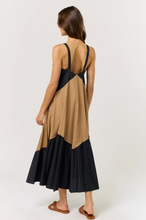 Load image into Gallery viewer, Color Block Maxi Dress
