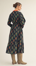 Load image into Gallery viewer, Black Block Print Midi Dress
