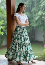 Load image into Gallery viewer, Green Cotton Maxi Skirt
