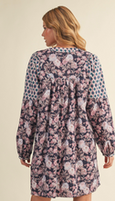 Load image into Gallery viewer, Eggplant Contrasting Mini Dress
