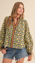Load image into Gallery viewer, Contrast Panel Blouse
