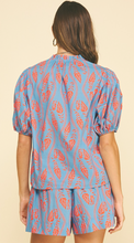 Load image into Gallery viewer, Botonical Printed Blouse
