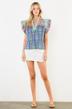 Load image into Gallery viewer, Flutter Sleeve Contrasting Blouse
