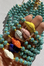 Load image into Gallery viewer, White and Turquoise Conch Necklace
