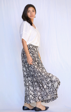 Load image into Gallery viewer, Hand Block Printed Skirt
