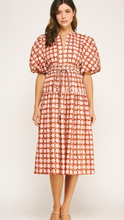 Load image into Gallery viewer, Printed Puff Sleeve Midi

