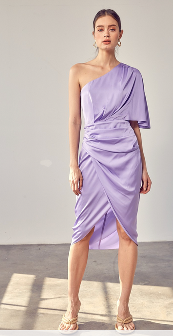 Lavender one shoulder silk cocktail dress. Faux wrap and size zipper closure. Silk blend.  Runs small, size up, wearing size medium.