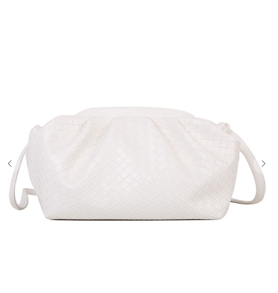 White woven clutch with removable strap for cross body. Magnetic bar closure.  Size: 11.8
