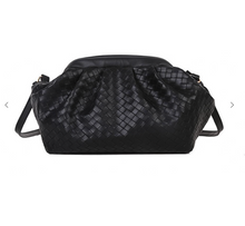 Load image into Gallery viewer, Black woven clutch with removable strap for cross body. Magnetic bar closure.  Size: 11.8&quot; {actual inside, 8.9&quot;} x 6.3&quot; x 4.7&quot;
