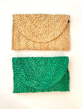 Load image into Gallery viewer, Natural woven straw clutch. Metal clasp button closure.  9.84 x 6.69 inches. Iphone fits with room.
